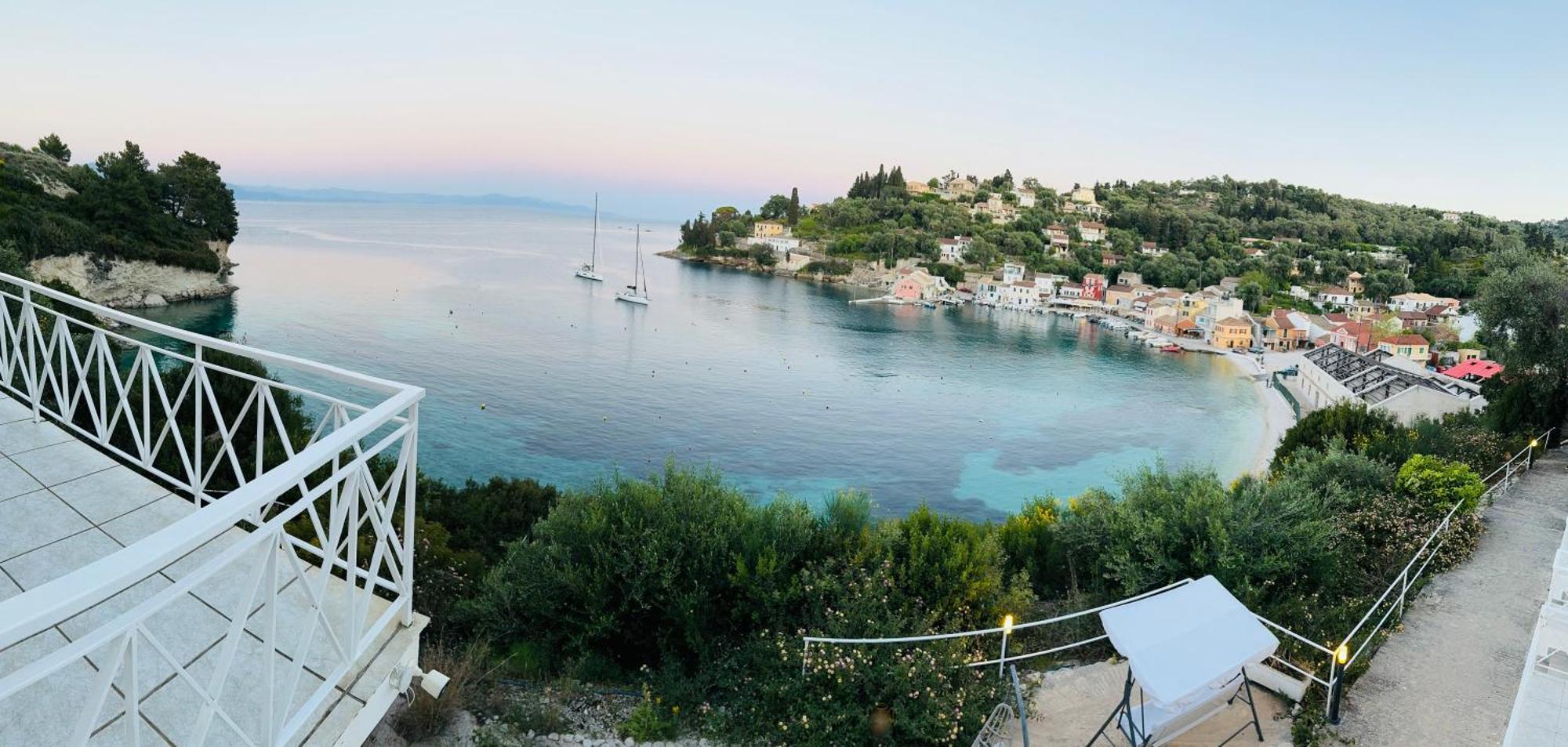 Aronis Spyros Panoramic Seaview Apartments Longós Eksteriør bilde