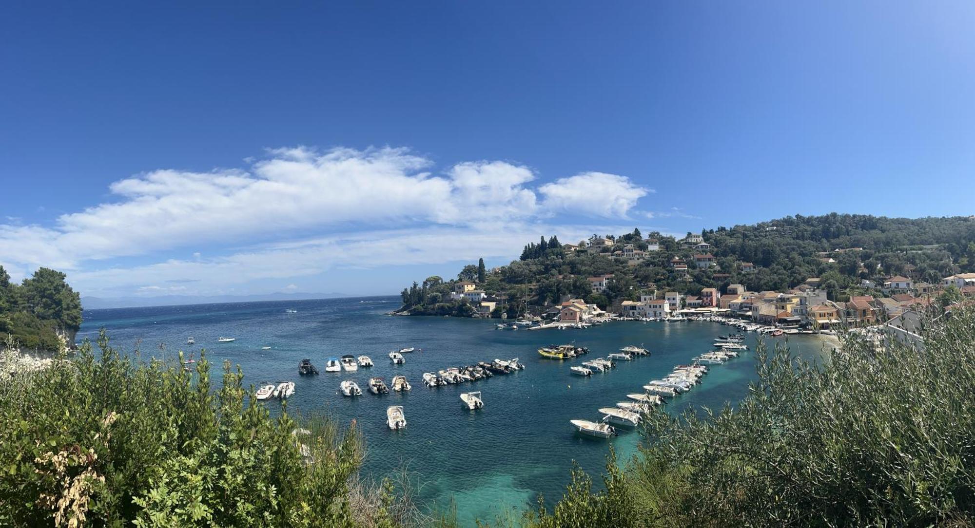 Aronis Spyros Panoramic Seaview Apartments Longós Eksteriør bilde