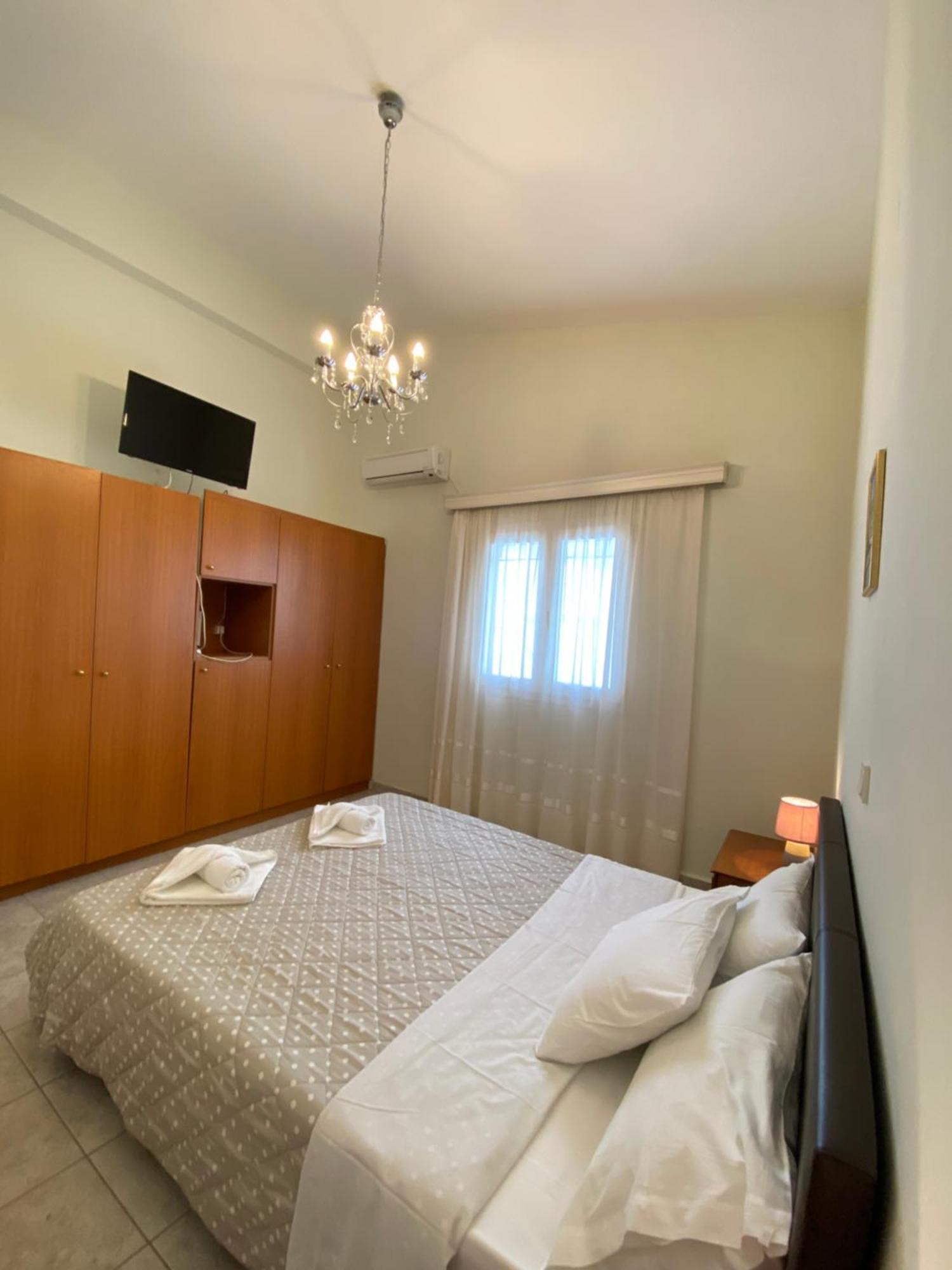 Aronis Spyros Panoramic Seaview Apartments Longós Rom bilde