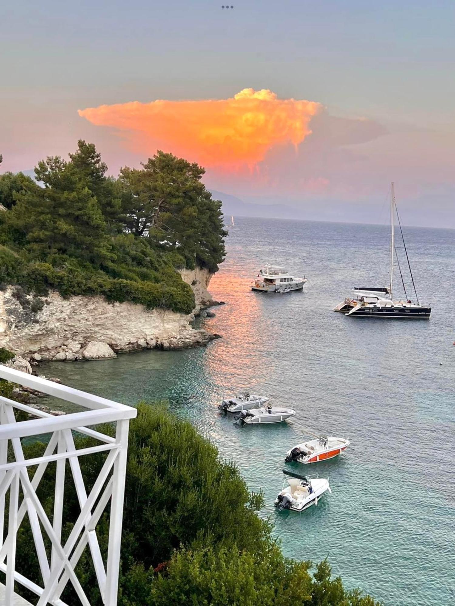 Aronis Spyros Panoramic Seaview Apartments Longós Eksteriør bilde
